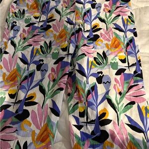 Chico's Multicolor Floral Cropped Pants